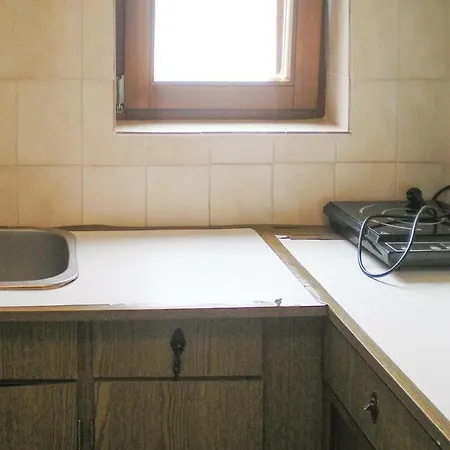Awesome In W/ Wifi And 2 Bedrooms Balatonfůzfő
