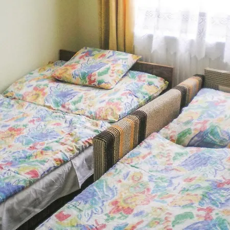 Apartman Awesome In W/ Wifi And 2 Bedrooms Balatonfůzfő